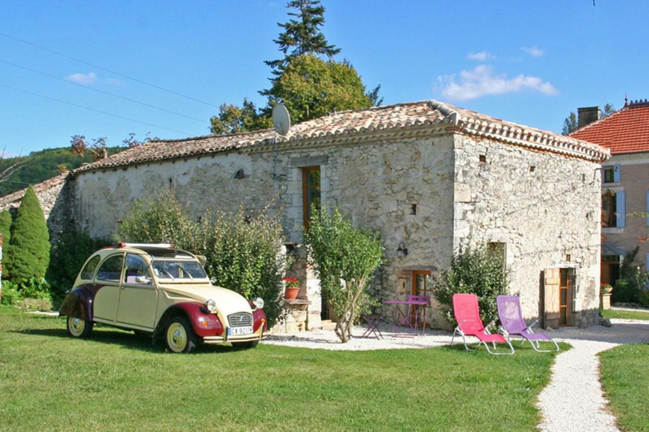 Gîtes Grand Pré ! et la Roulotte de Roquecor Exterior foto