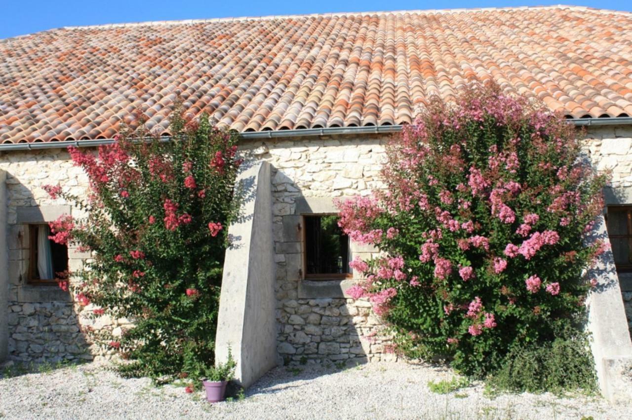 Gîtes Grand Pré ! et la Roulotte de Roquecor Exterior foto