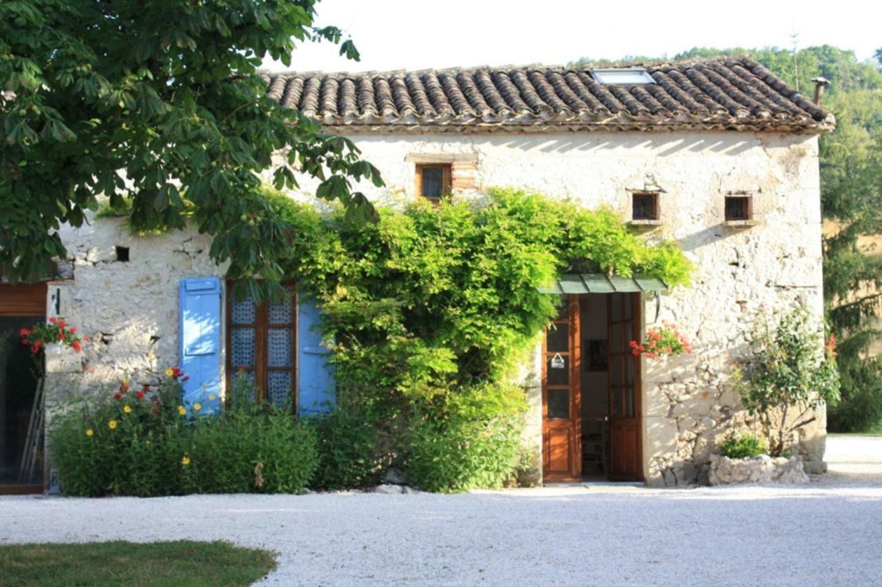 Gîtes Grand Pré ! et la Roulotte de Roquecor Exterior foto