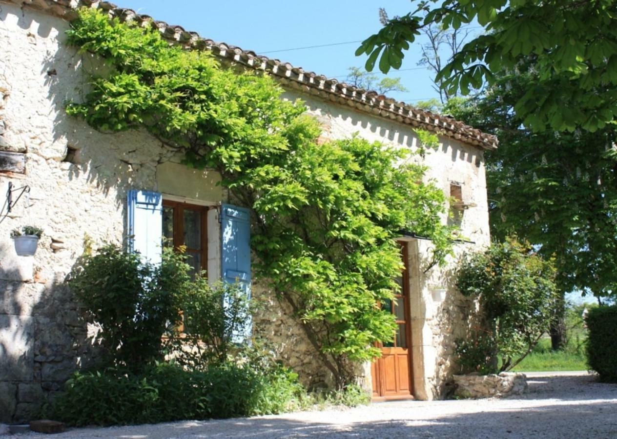 Gîtes Grand Pré ! et la Roulotte de Roquecor Exterior foto